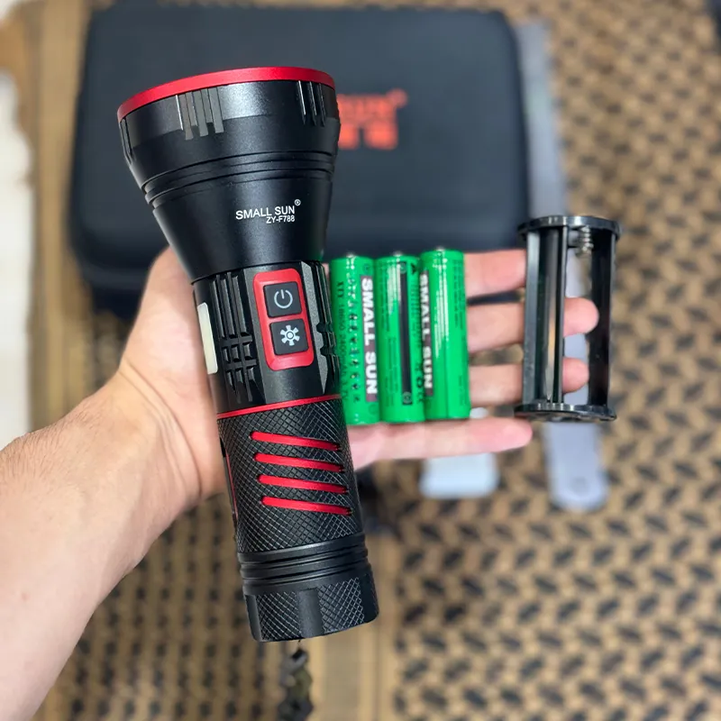 چراغ قوه اسمال سان مدل ZY-F788