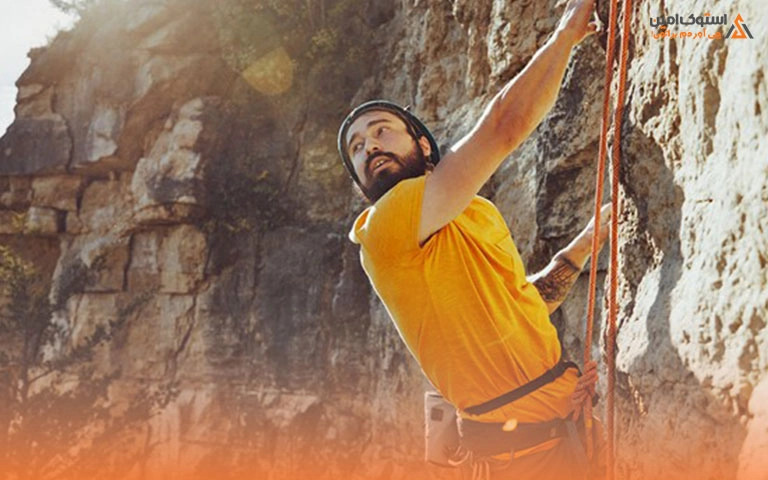 چه وسایلی برای کوهنوردی در پاییز لازم است؟