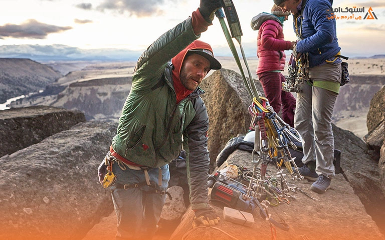 چه وسایلی برای کوهنوردی در پاییز لازم است؟