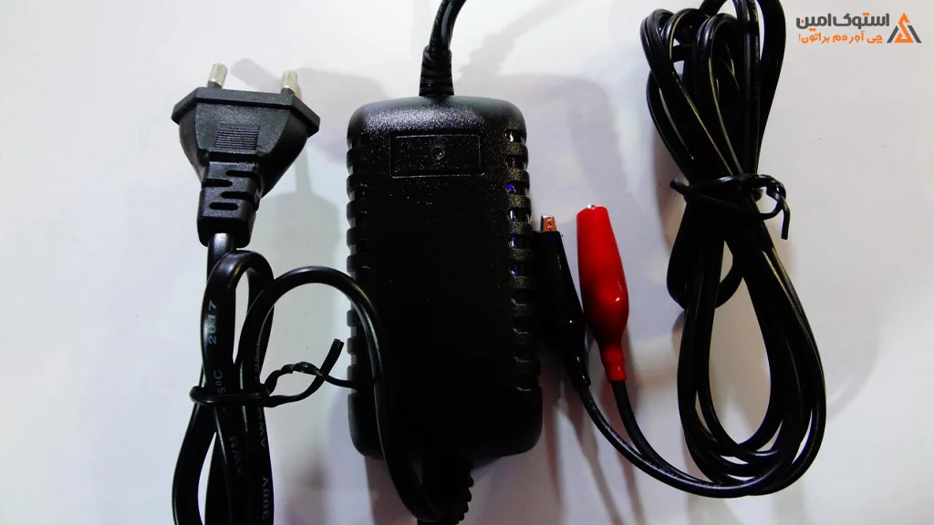 چگونه شارژر مناسب برای چراغ قوه خود را انتخاب کنیم؟