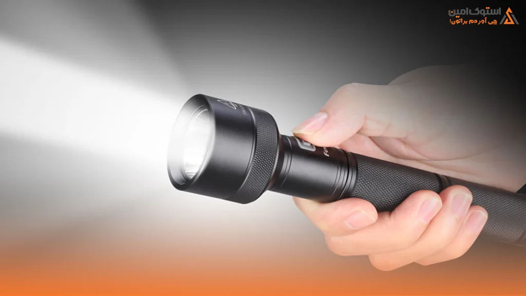 چراغ قوه LED چیست؟
