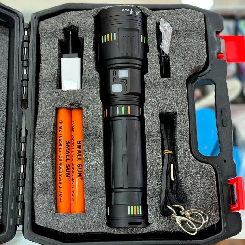 Small-Sun-flashlight-model-t600_11zon