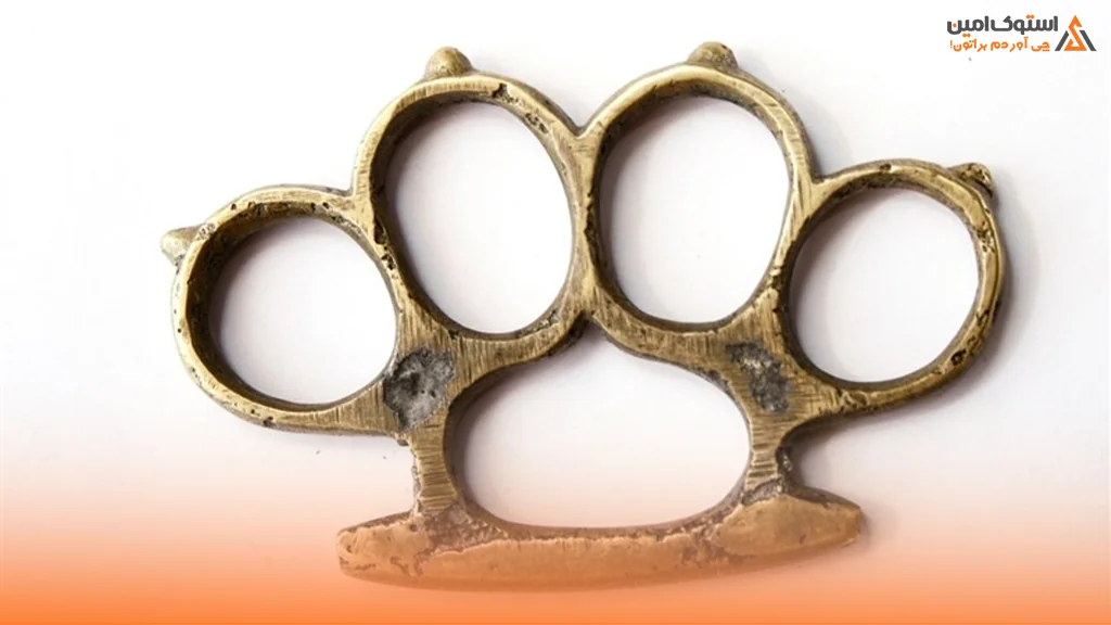 استفاده از اسپریهای ضدعفونیکننده مخصوص وسایل ورزشی